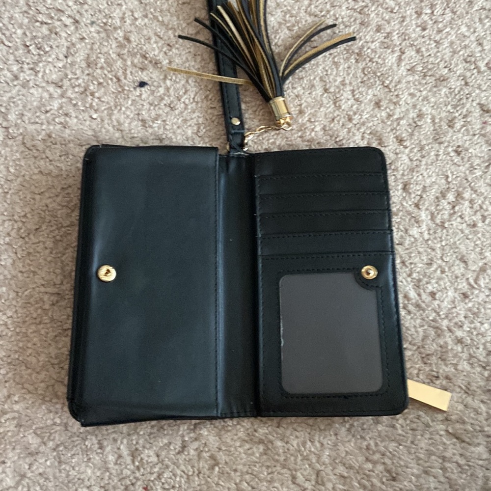 black wallet - Picture 3 of 3